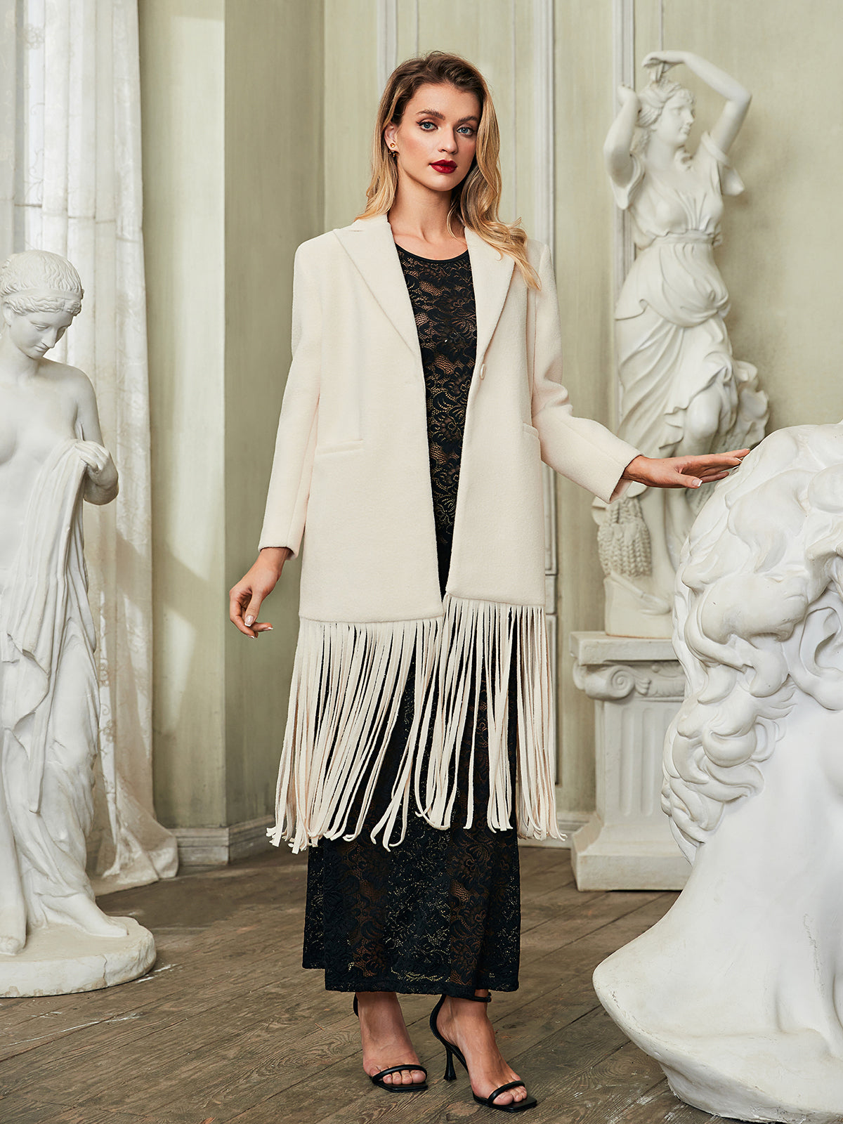 Esclarmonde V Neck Fringe Woolen Coat