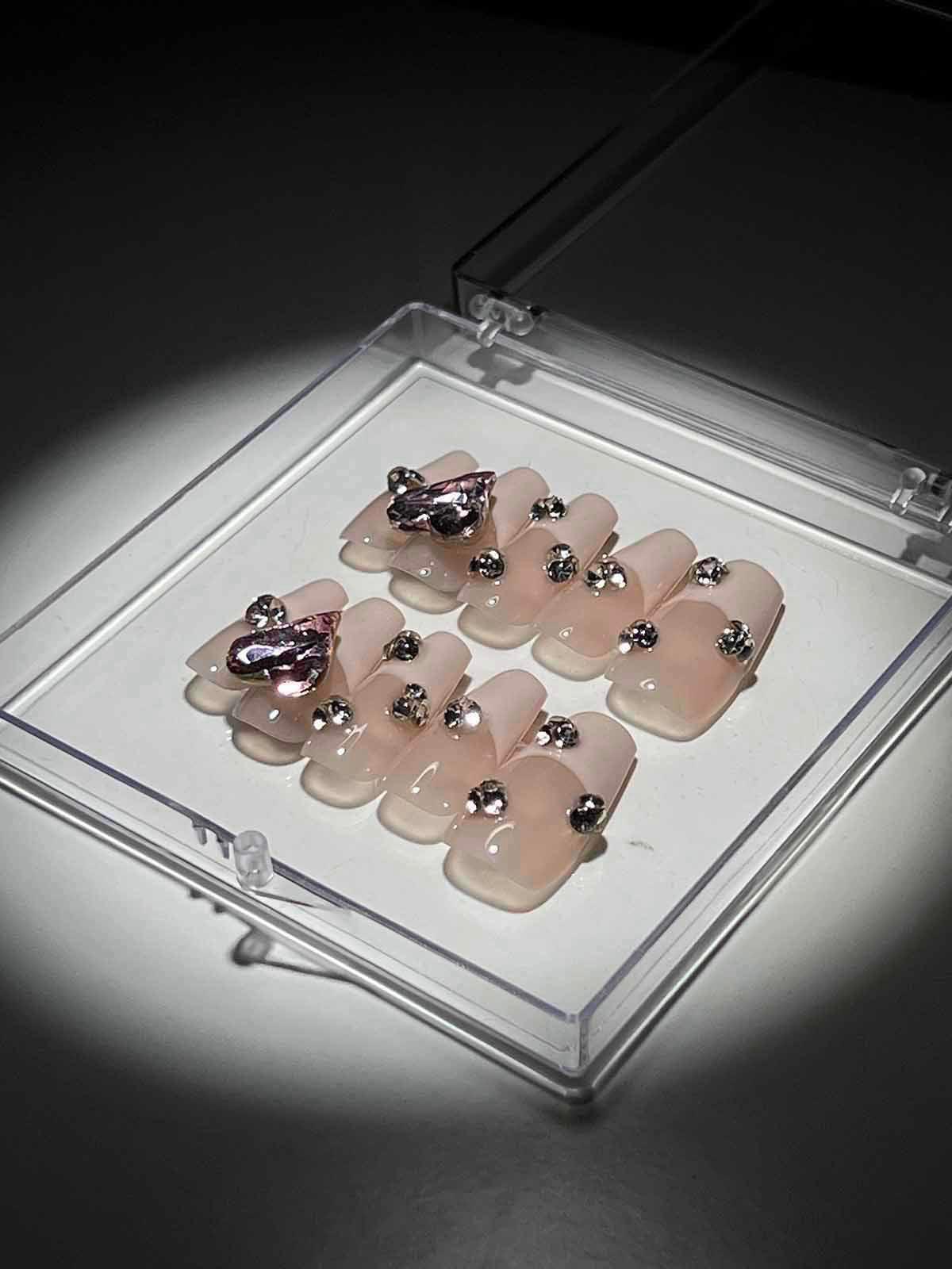 Heart Crystal Pink French Press On Nails - Mew Mews Fashion