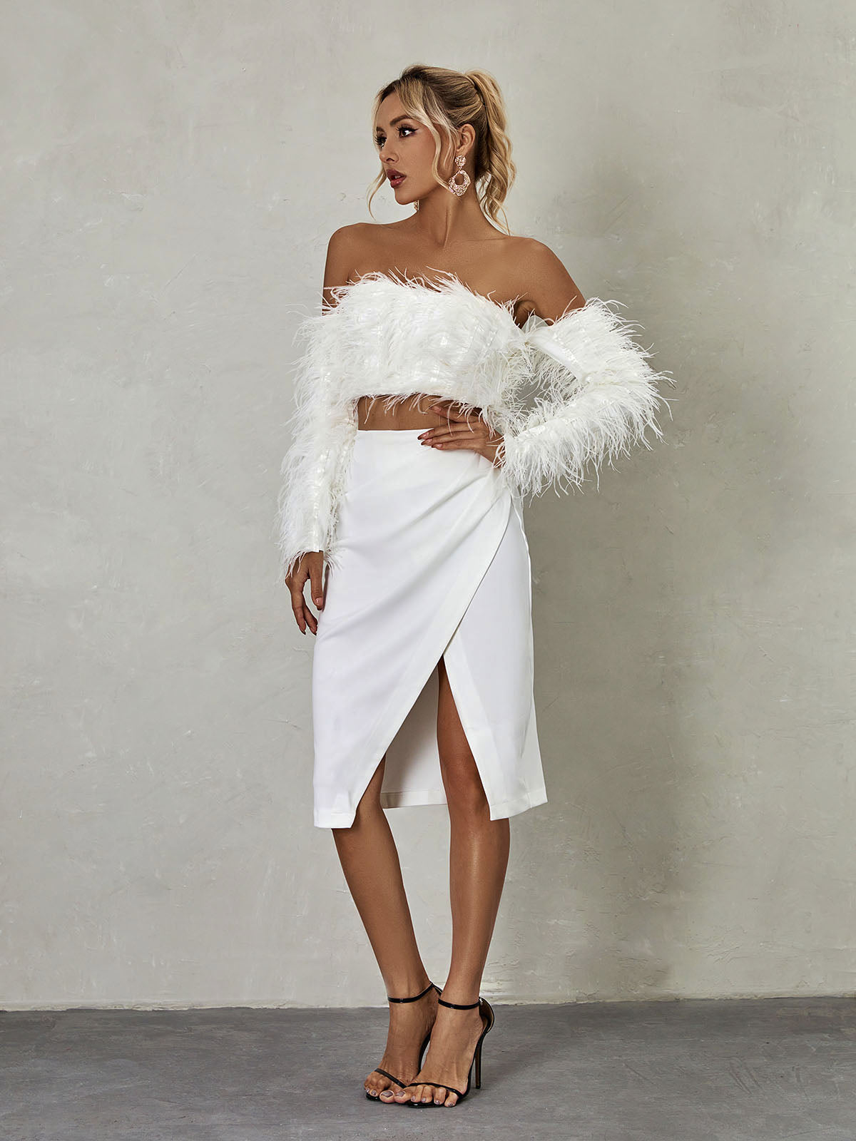 Libbi Long Sleeve Feather Skirt Set