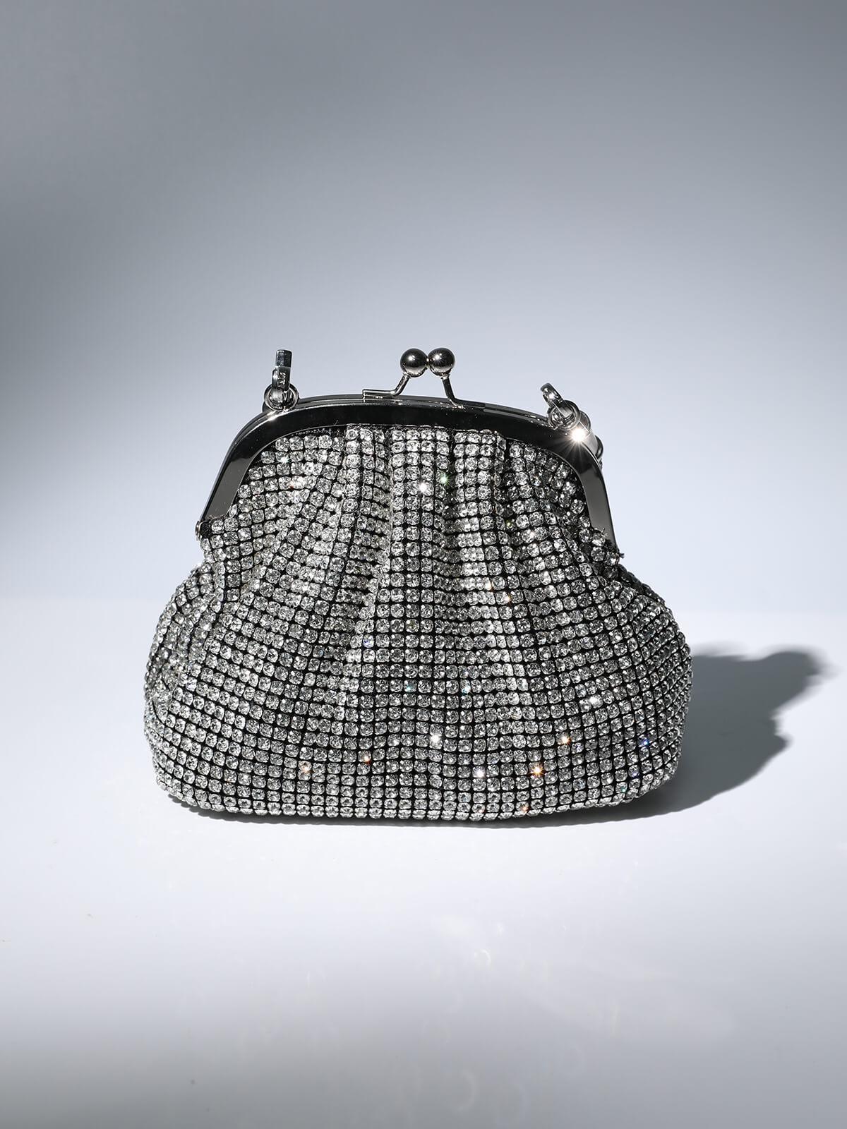 Mairead Shell Clutch In Silver - Mew Mews Fashion
