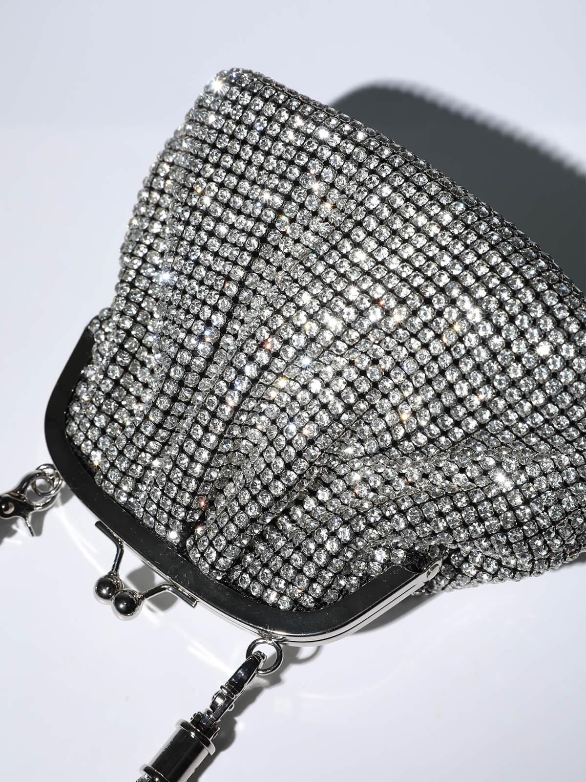 Mairead Shell Clutch In Silver - Mew Mews Fashion
