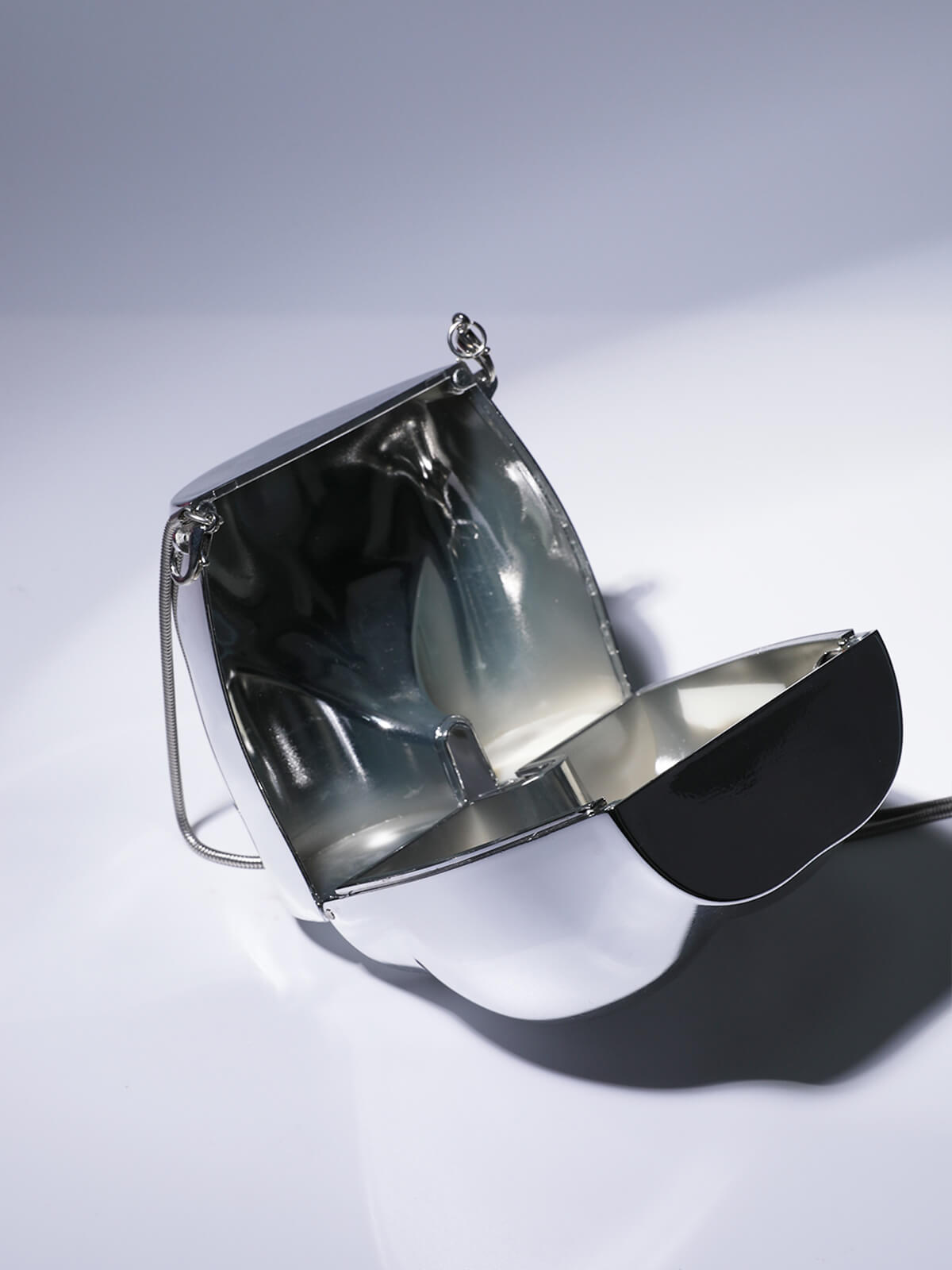 Morwenna Acrylic Butt Bag In Silver