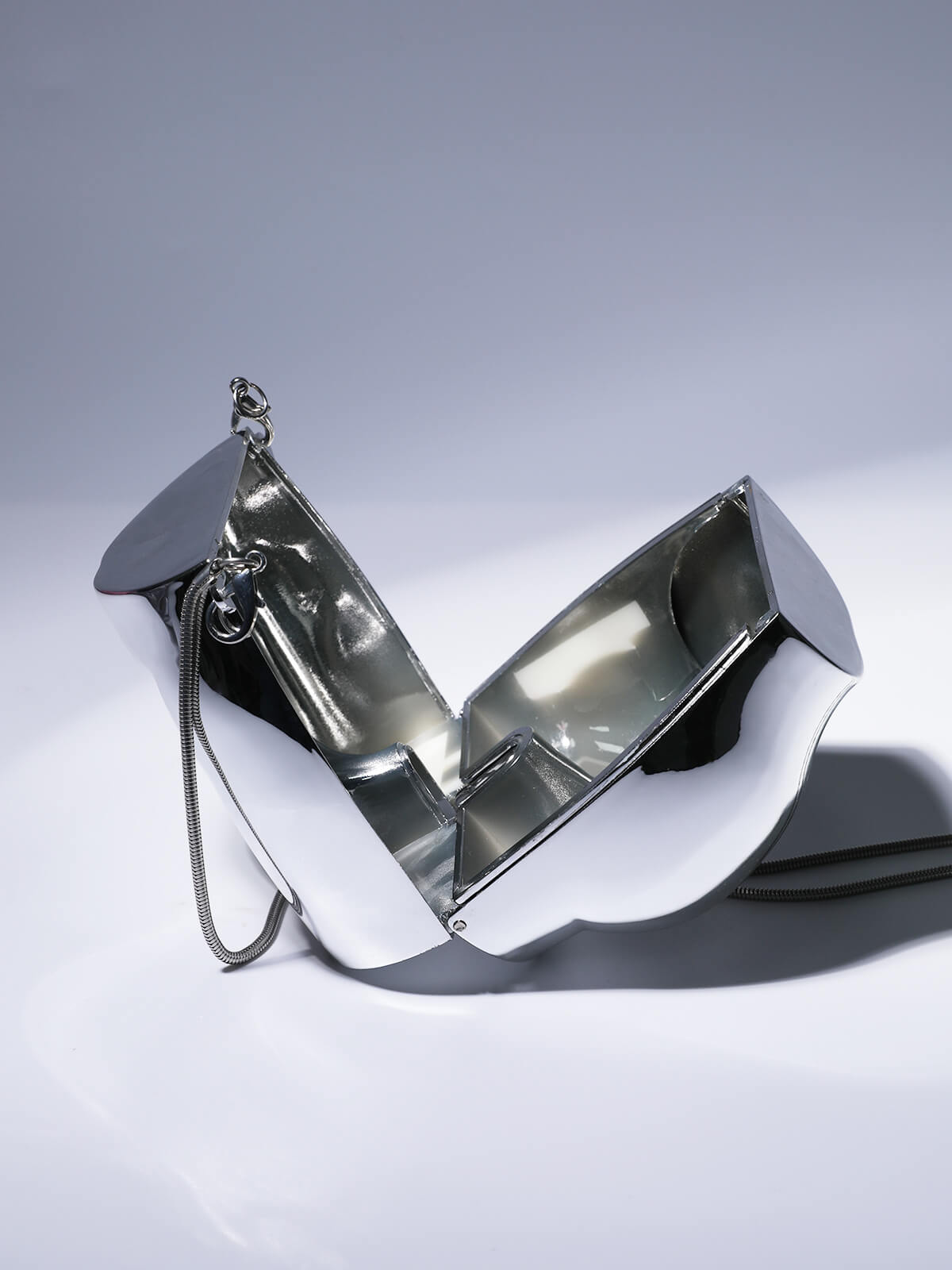 Morwenna Acrylic Butt Bag In Silver