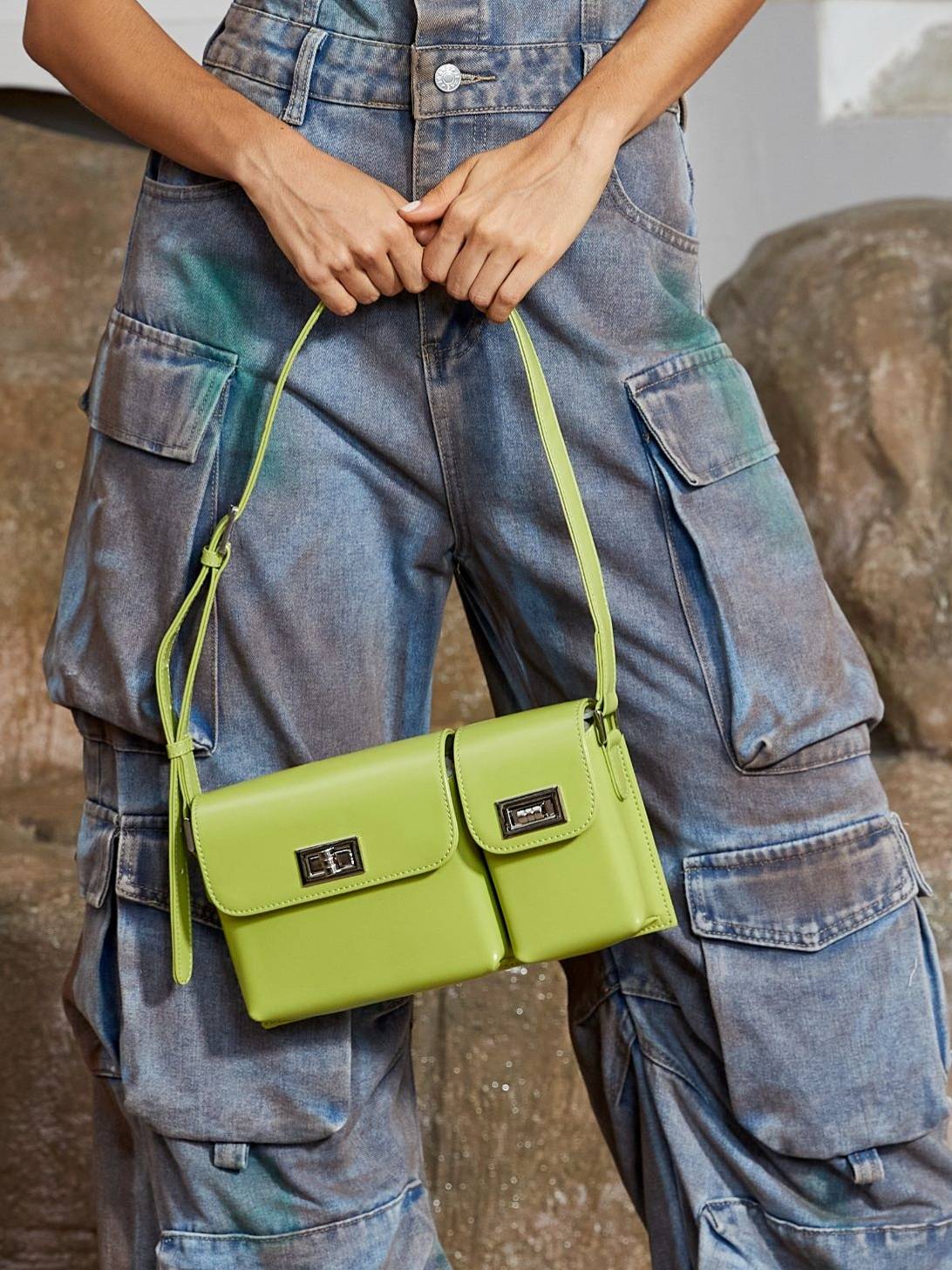 Remus Leather Double Clutch In Green
