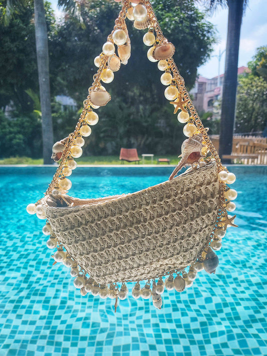 Sofia Pearl Chain Straw Beach Bag