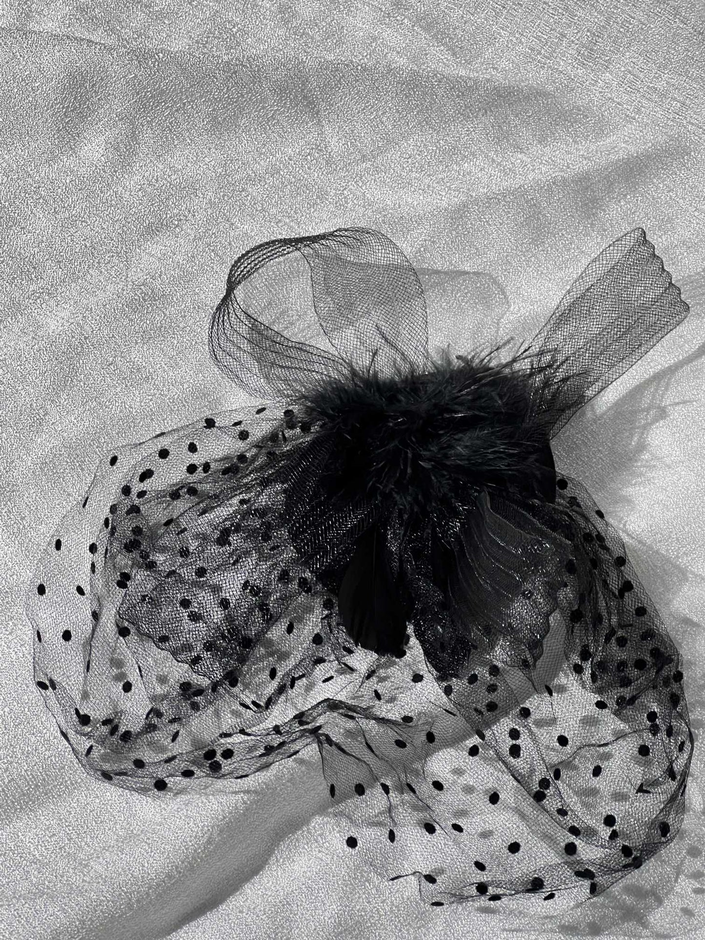 Vlad Feather Mesh Cocktail Hat